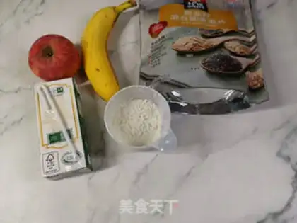 Make Banana apple oatmeal step 0