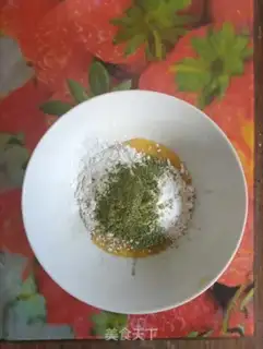 Make A towel roll cake step 3
