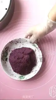 Make The rice ball step 8