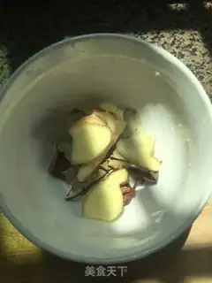 Make Chicken claws, duck eggs step 1