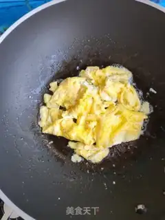 Make Scrambled eggs step 3