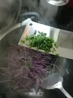 Make Hot, sour, black potato step 7