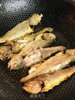Make Fried yellow fish step 3