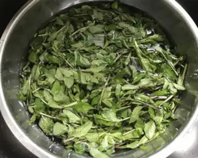 Make The method of saving wild vegetables step 2