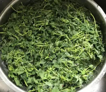 Make The method of saving wild vegetables step 3