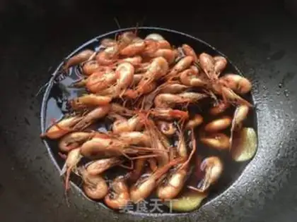 Make Red soup shrimp step 7