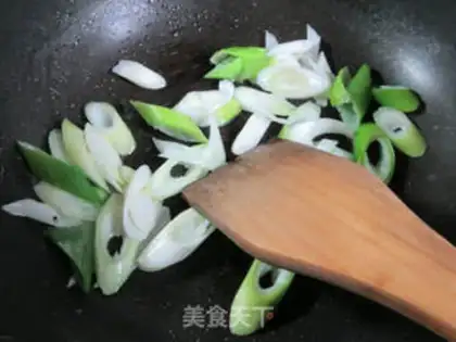 Make Onions, tofu, duck blood step 4