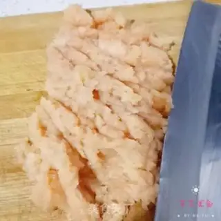 Make Whole wheat chicken bun step 1