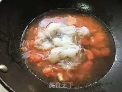 Make Potato tomato egg soup step 7