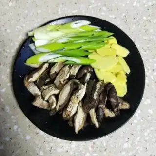 Make Chicken mushrooms step 1