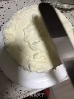 Make Chocolate-fruit strawberry cake step 14