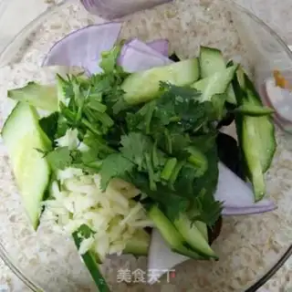 Make Woody cucumber chips step 2