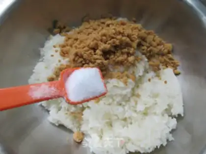 Make Meat pine rice cake step 6