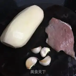 Make Scratch of meat step 0