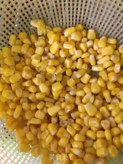Make Pepsi corn shrimp step 1