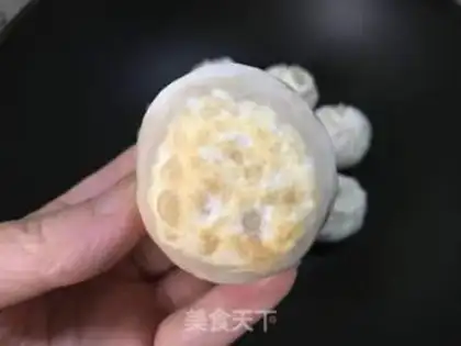 Make Salted egg oatmeal buns step 7