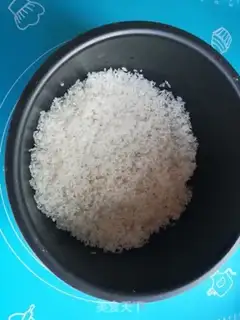 Make Soy sauce and veal step 0