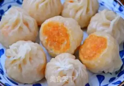 Make Salted egg oatmeal buns step 10