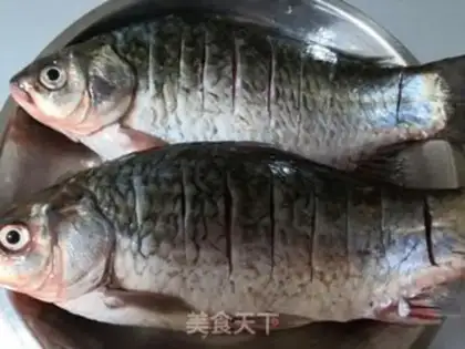 Make Garlic roasted fish step 0