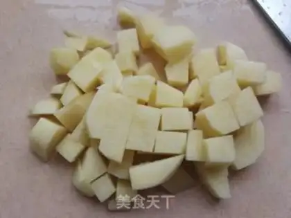 Make Curry potatoes and potatoes step 5