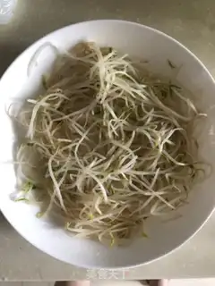 Make Sour chili sprouts, soybeans step 2