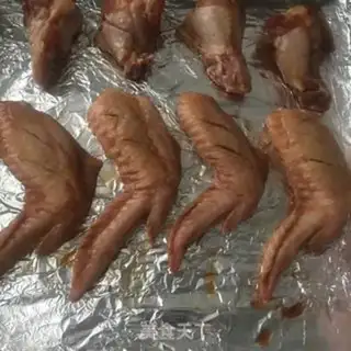 Make Honey-cooked chicken wings step 3