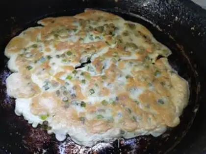 Make Garlic eggcake step 5