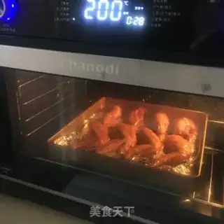 Make Honey-cooked chicken wings step 4