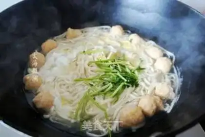 Make Hot noodles step 3