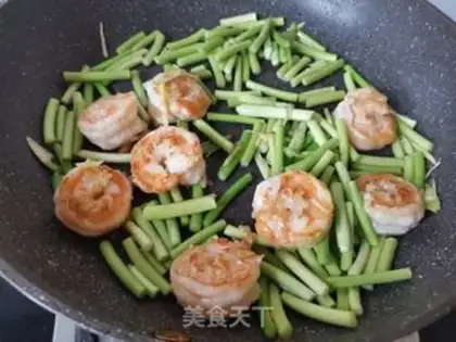 Make Garlic shrimp step 5