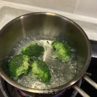 Make Slurry and vegetables step 1