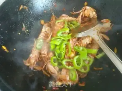 Make Spicy leather shrimp step 9