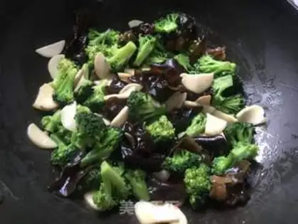Make Pelican orchid abalone step 11