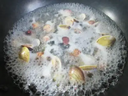 Make Salt water clams step 4