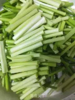 Make Garlic pork step 1