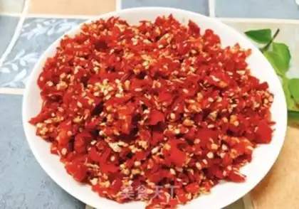 Make Garlic pepper sauce step 1