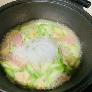 Make A silk melon with fans step 7