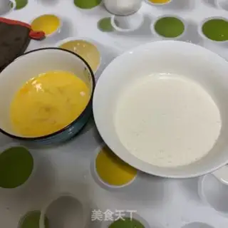 Make Egg intestines step 2