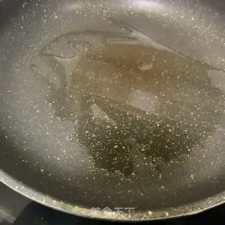 Make Egg intestines step 3