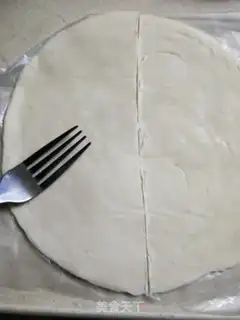 Make A sour cake with a hand grab step 4