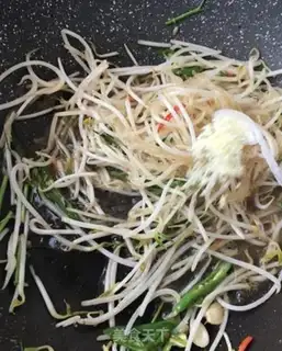 Make Sour green bean sprouts step 10