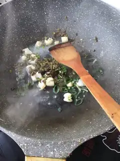 Make Scratch-skinned eggs step 9