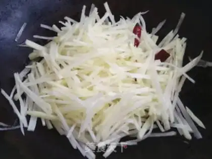 Make Spicy potatoes step 4