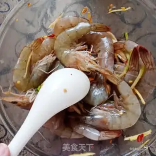 Make Tinpaper roasted shrimp step 5