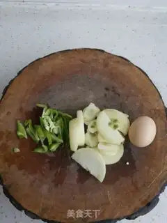 Make Onion fried eggs step 0