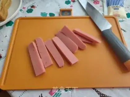 Make Low-fat sandwich step 2