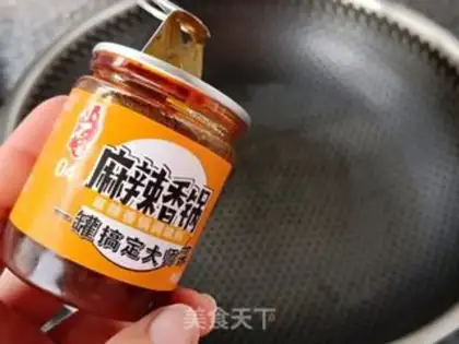 Make Spicy chicken silk step 3