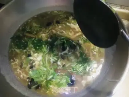 Make Spicy egg soup step 13
