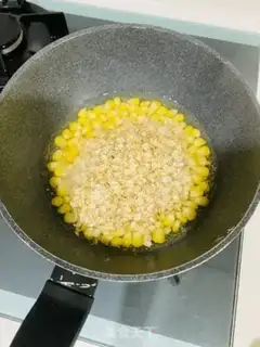 Make Corn oatmeal milk step 1
