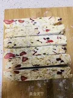 Make Nuts and snow step 5